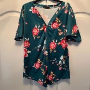 DREAGAL - Medium Floral Top with Step Hem Long in Front than Back. Classy!